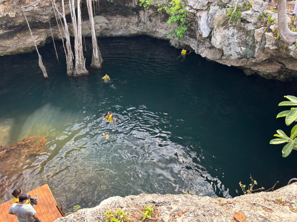 Hermoso Cenote en Cenotes de San Anselmo